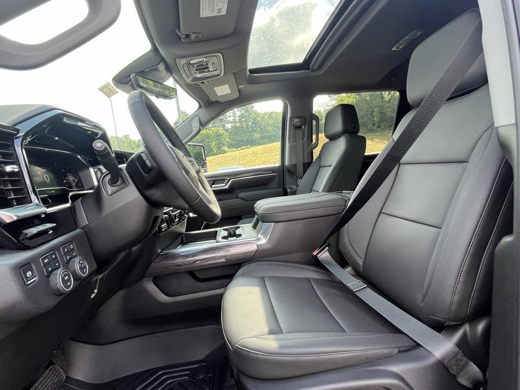 new 2025 Chevrolet Silverado 2500 car, priced at $74,152