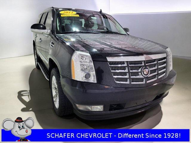 used 2011 Cadillac Escalade car, priced at $13,500