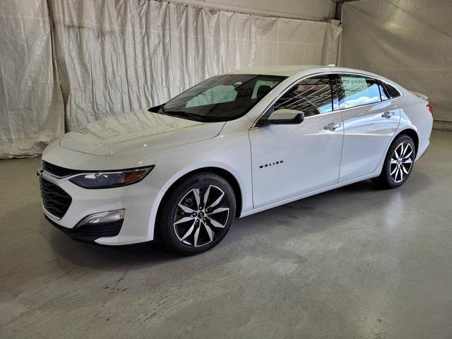 new 2025 Chevrolet Malibu car, priced at $28,492