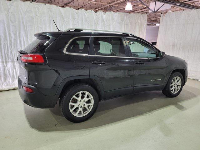 used 2015 Jeep Cherokee car, priced at $6,900