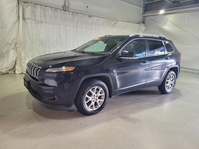 used 2015 Jeep Cherokee car, priced at $6,900