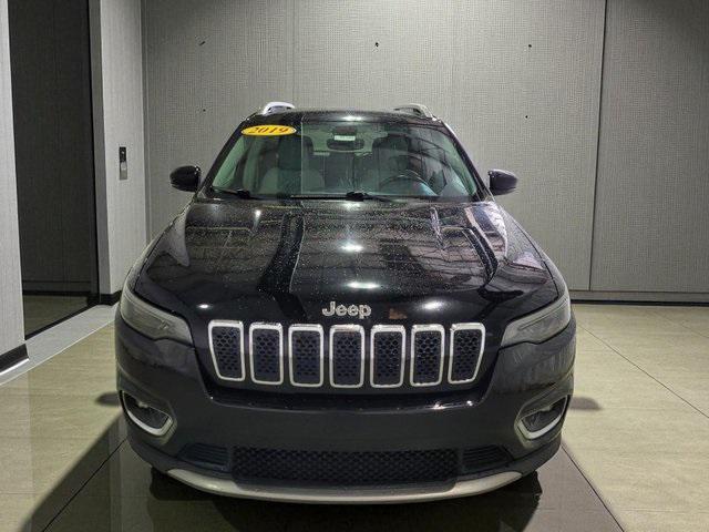 used 2019 Jeep Cherokee car, priced at $14,000