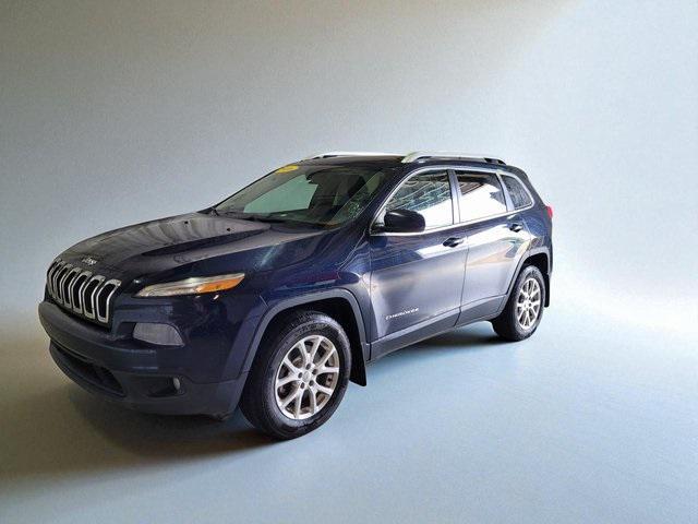 used 2016 Jeep Cherokee car, priced at $11,700