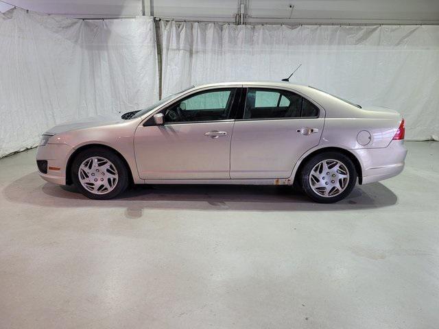 used 2010 Ford Fusion car, priced at $2,800