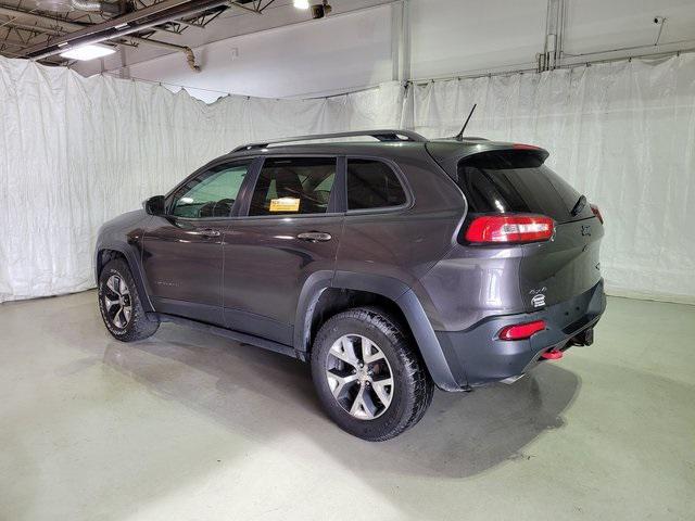 used 2015 Jeep Cherokee car, priced at $10,250