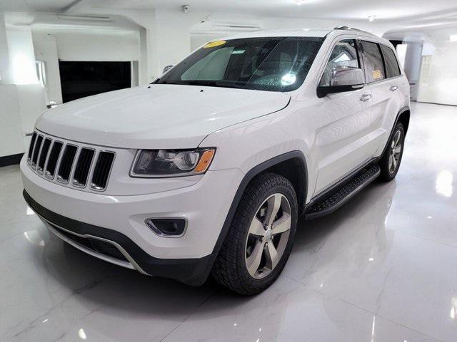 used 2015 Jeep Grand Cherokee car, priced at $13,400