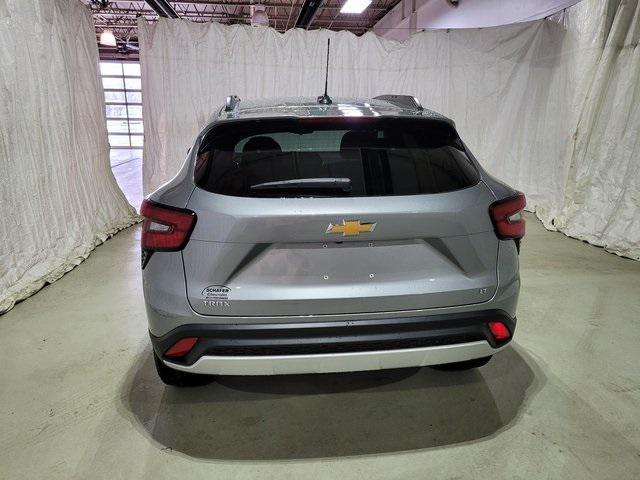 new 2025 Chevrolet Trax car, priced at $23,845