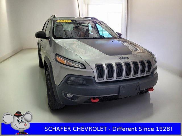 used 2017 Jeep Cherokee car, priced at $13,300