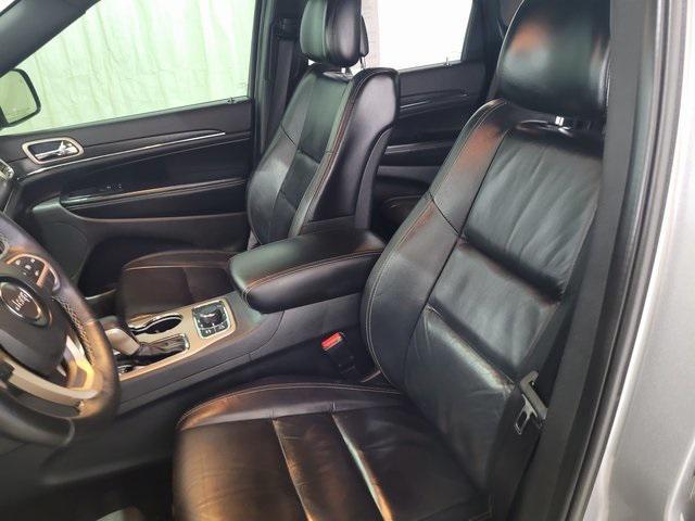 used 2017 Jeep Grand Cherokee car, priced at $13,700