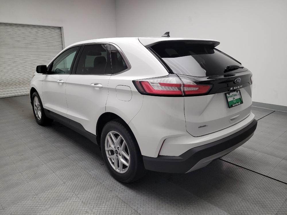 used 2024 Ford Edge car, priced at $25,195