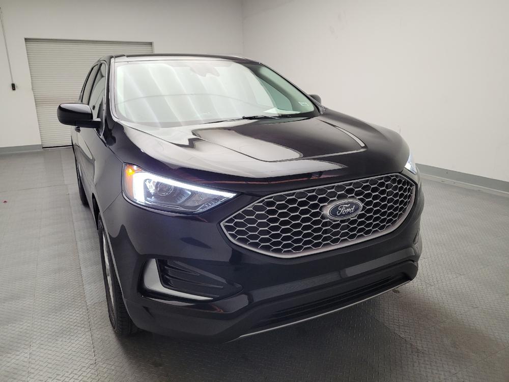 used 2024 Ford Edge car, priced at $22,395