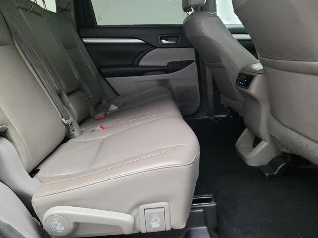 used 2017 Toyota Highlander car, priced at $24,995
