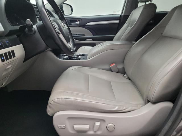 used 2017 Toyota Highlander car, priced at $24,995