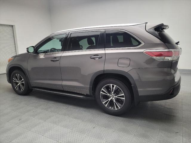 used 2016 Toyota Highlander car, priced at $22,895