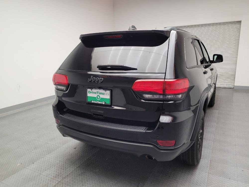 used 2019 Jeep Grand Cherokee car, priced at $17,895