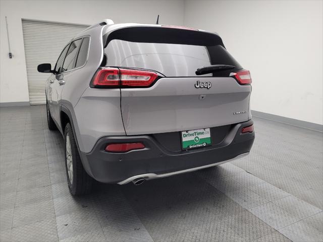 used 2018 Jeep Cherokee car, priced at $17,195