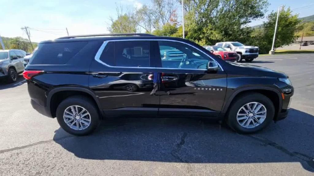 used 2023 Chevrolet Traverse car, priced at $35,894