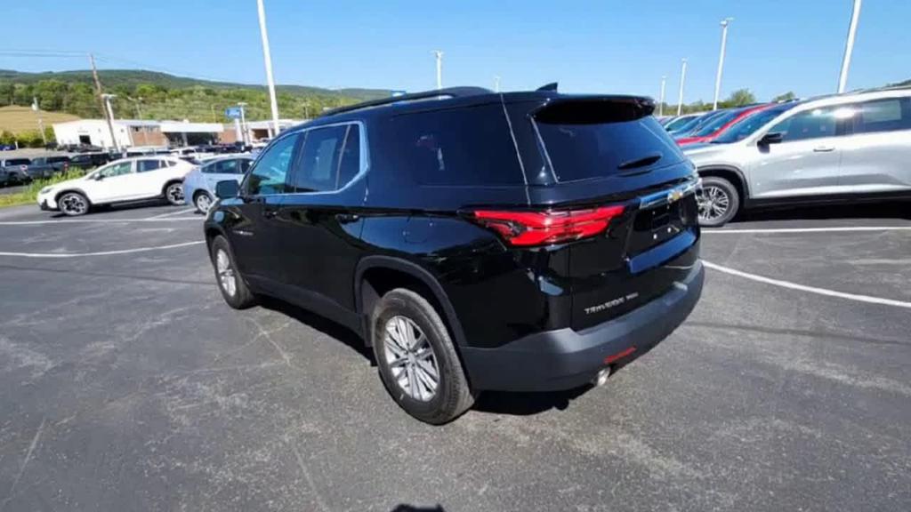 used 2023 Chevrolet Traverse car, priced at $35,894