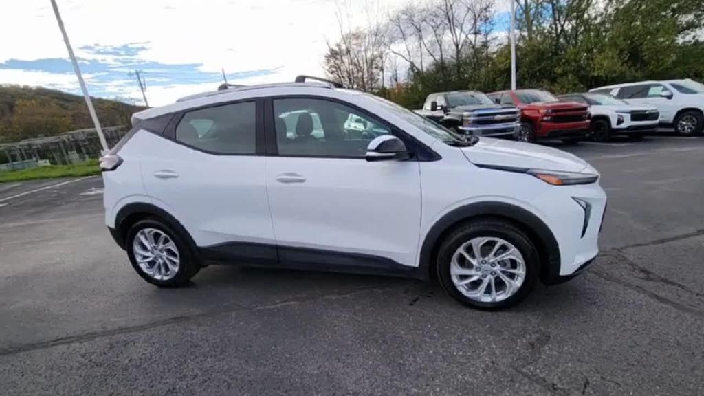 used 2023 Chevrolet Bolt EUV car, priced at $19,894
