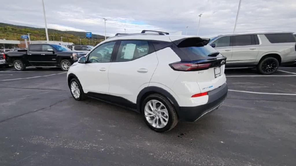 used 2023 Chevrolet Bolt EUV car, priced at $19,894