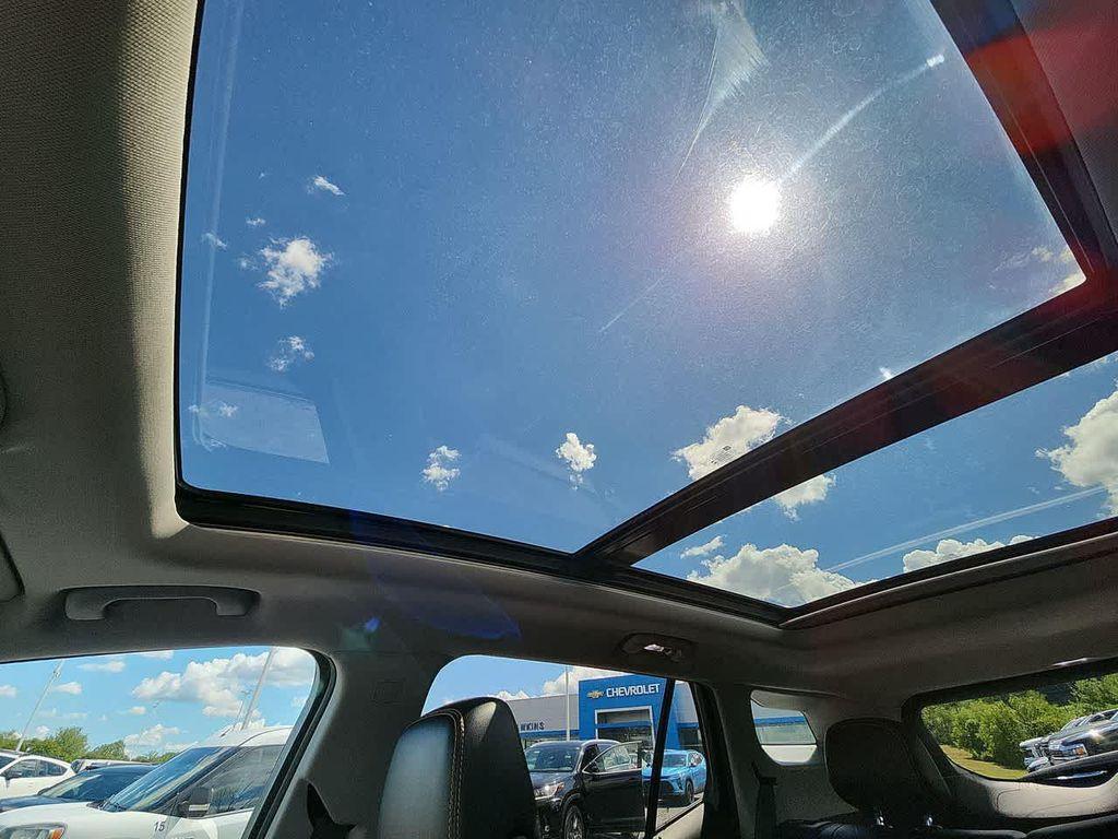 used 2021 GMC Terrain car, priced at $22,894