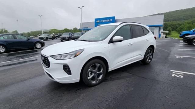 used 2023 Ford Escape car, priced at $25,795