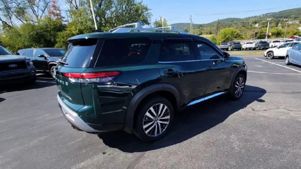 used 2022 Nissan Pathfinder car, priced at $36,995