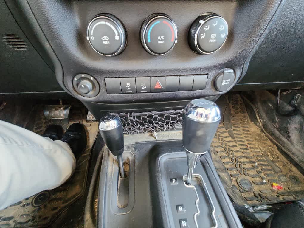 used 2016 Jeep Wrangler Unlimited car, priced at $15,995