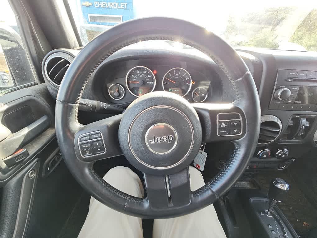 used 2016 Jeep Wrangler Unlimited car, priced at $15,995