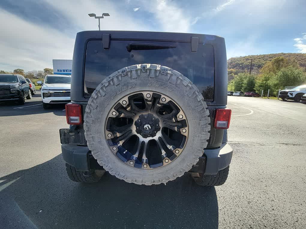 used 2016 Jeep Wrangler Unlimited car, priced at $15,995