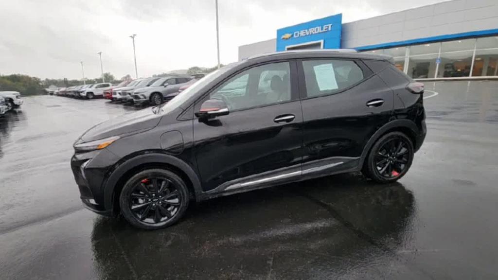 used 2023 Chevrolet Bolt EUV car, priced at $23,894