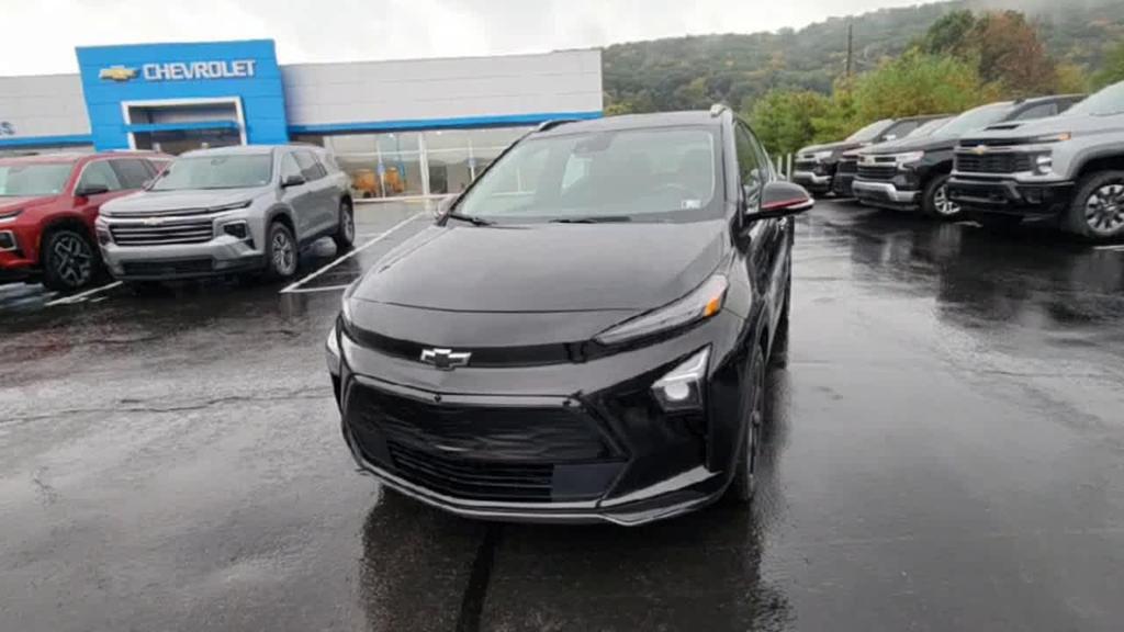 used 2023 Chevrolet Bolt EUV car, priced at $23,894