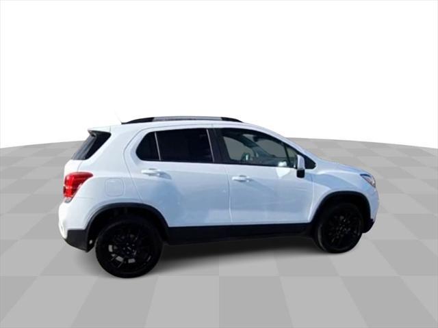 used 2022 Chevrolet Trax car, priced at $20,894