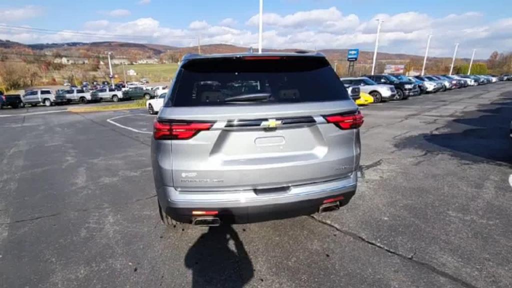 used 2023 Chevrolet Traverse car, priced at $39,995