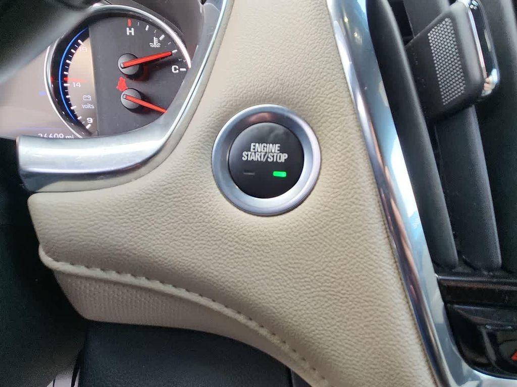 used 2023 Chevrolet Traverse car, priced at $39,995