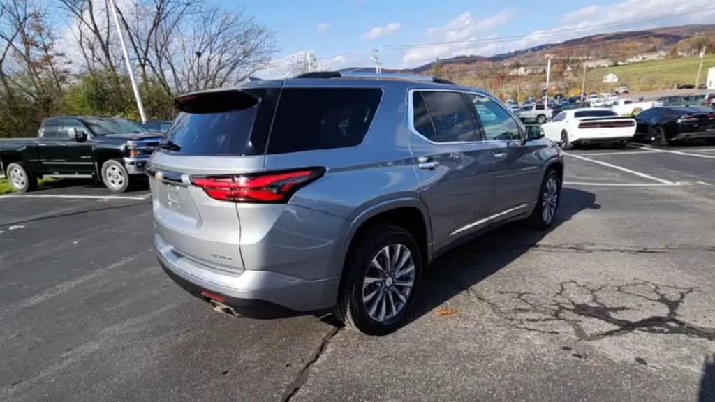 used 2023 Chevrolet Traverse car, priced at $39,995