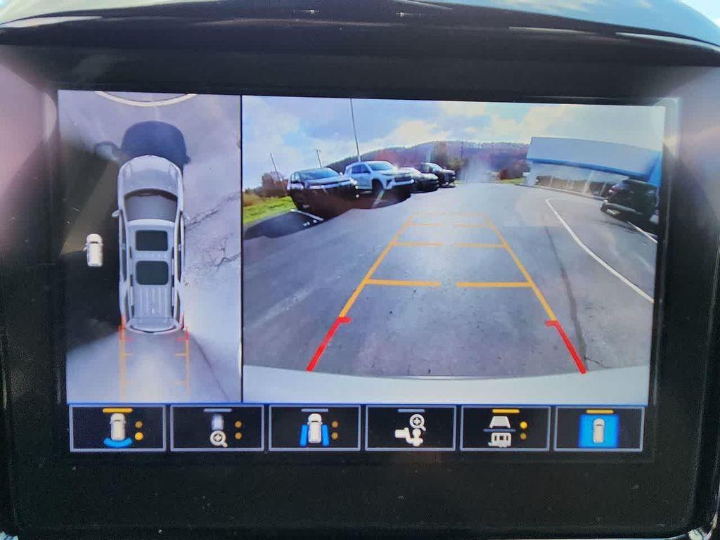 used 2023 Chevrolet Traverse car, priced at $39,995