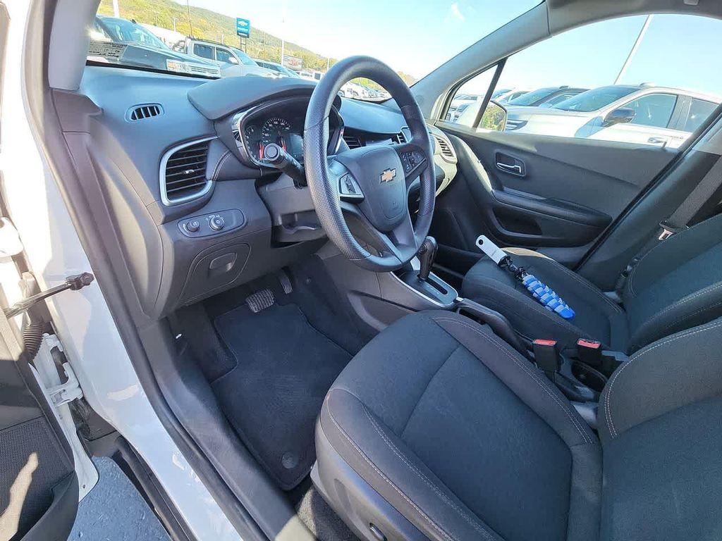 used 2022 Chevrolet Trax car, priced at $19,995