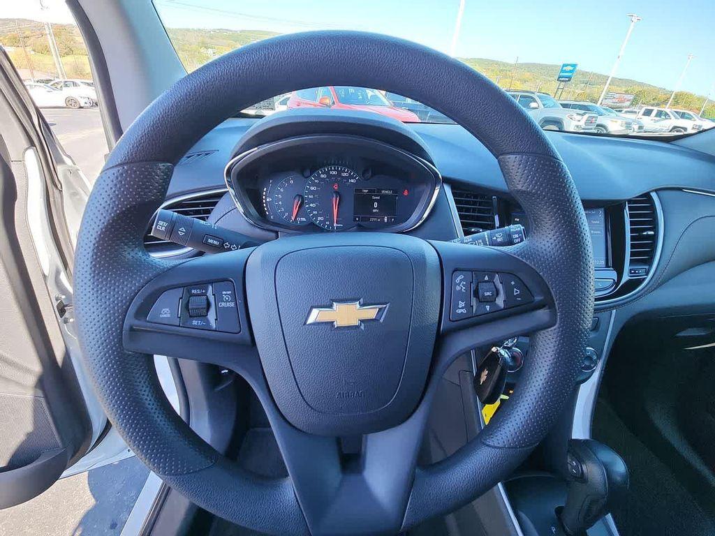 used 2022 Chevrolet Trax car, priced at $19,995