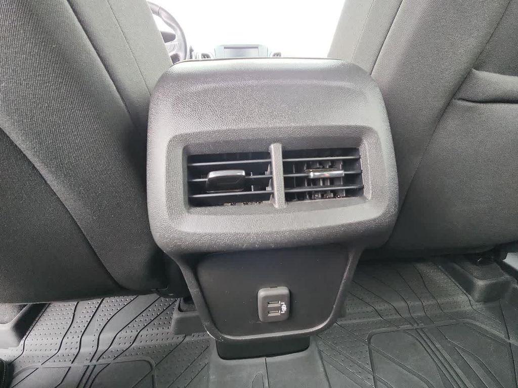 used 2022 Chevrolet Equinox car, priced at $23,894