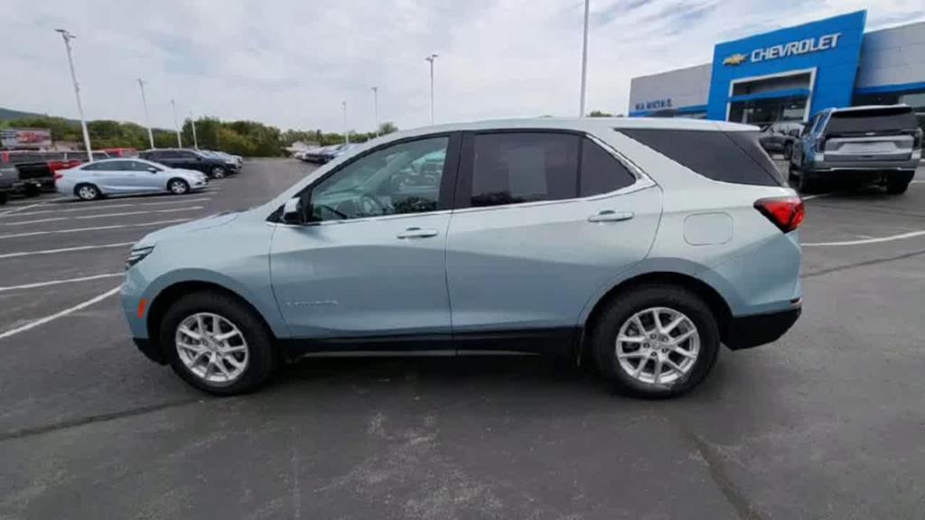 used 2022 Chevrolet Equinox car, priced at $23,894