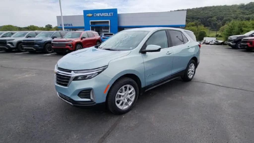 used 2022 Chevrolet Equinox car, priced at $23,894