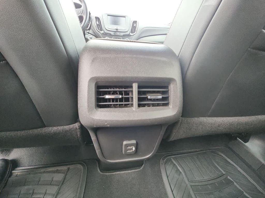 used 2022 Chevrolet Equinox car, priced at $23,894