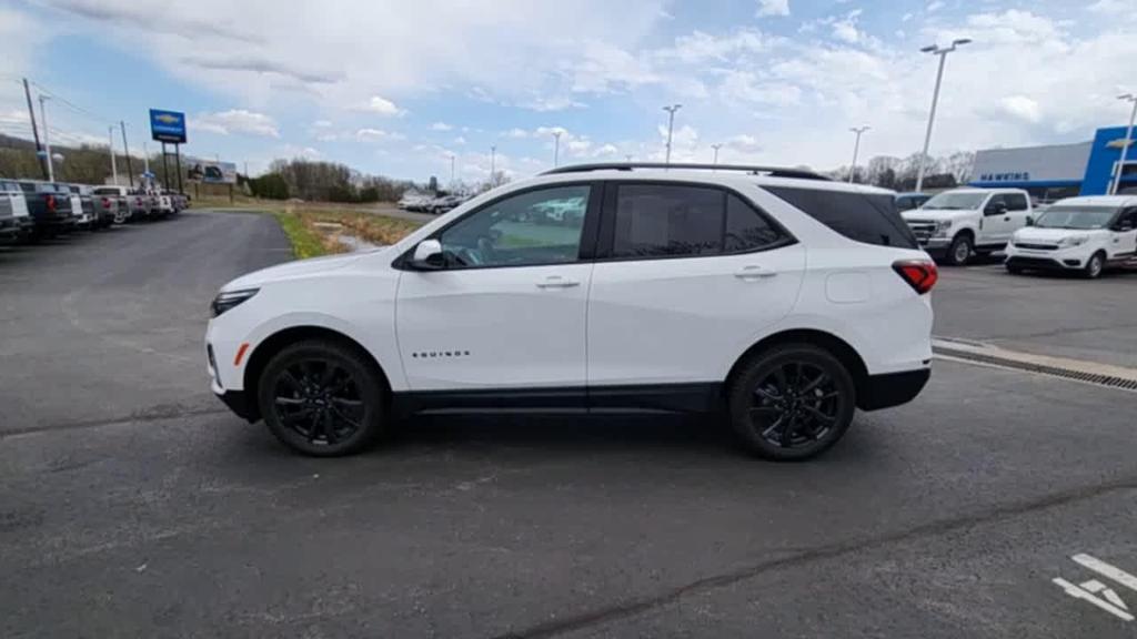 used 2022 Chevrolet Equinox car, priced at $23,894