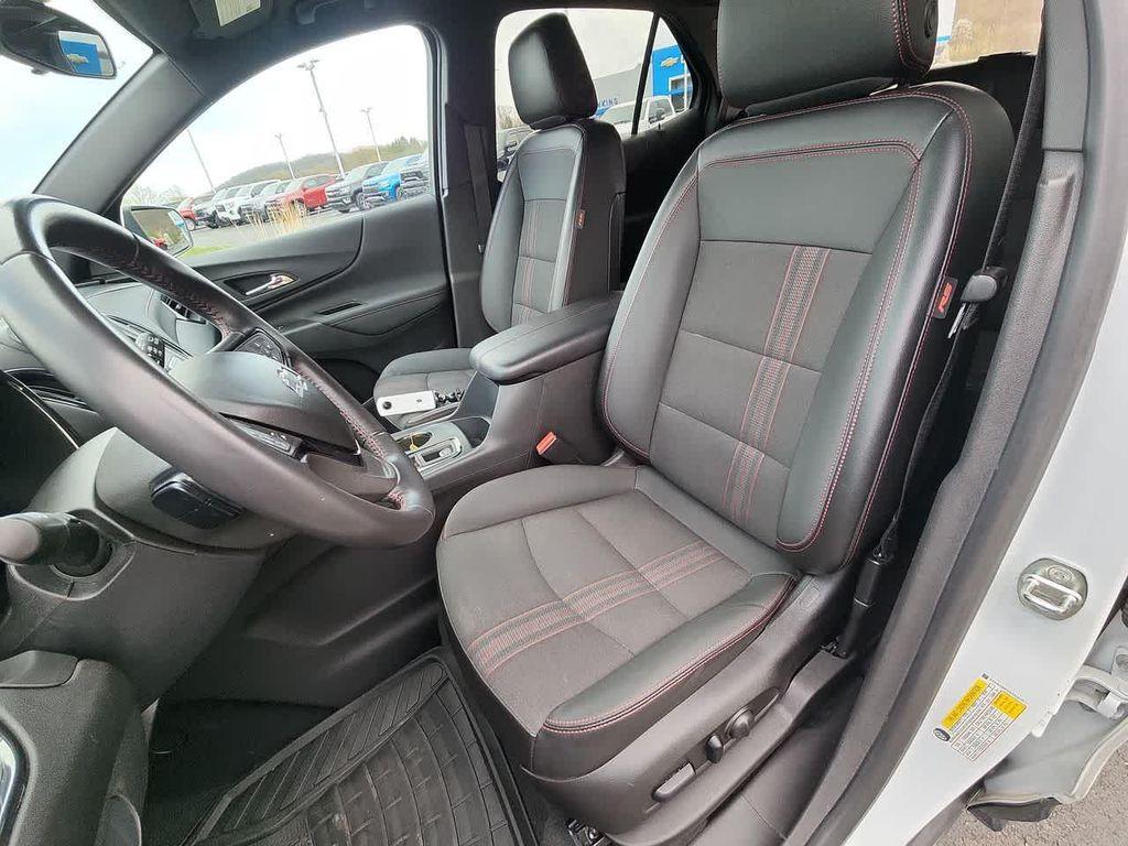 used 2022 Chevrolet Equinox car, priced at $23,894