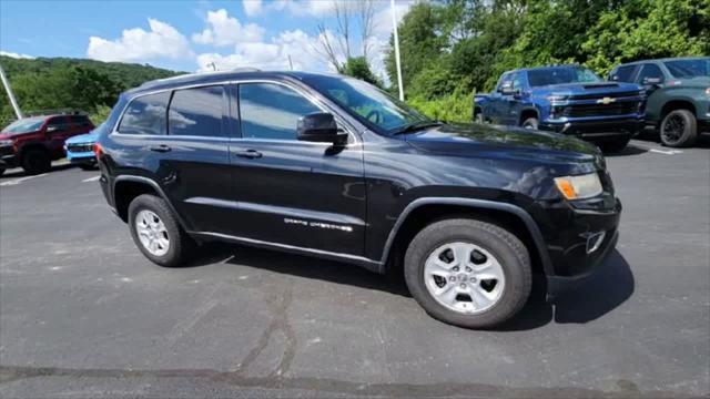 used 2014 Jeep Grand Cherokee car, priced at $11,495