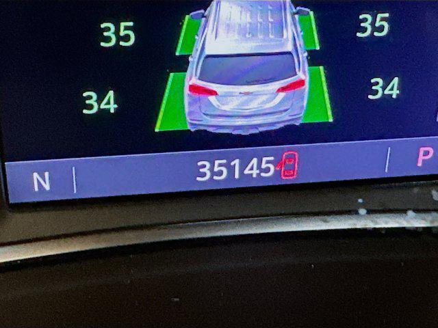 used 2022 Chevrolet Equinox car, priced at $20,996