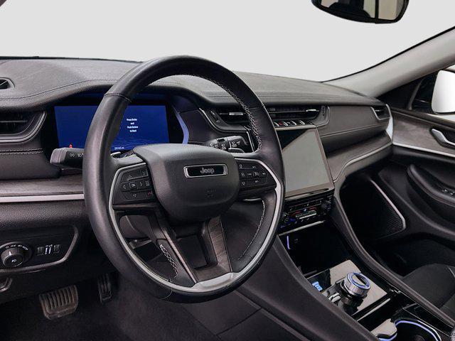 used 2022 Jeep Grand Cherokee car, priced at $31,197
