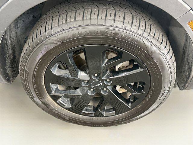 used 2023 Kia Sorento car, priced at $24,677