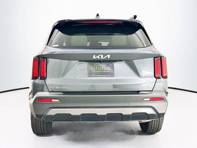 used 2023 Kia Sorento car, priced at $24,677
